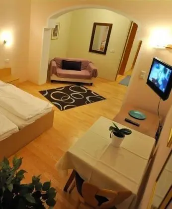 Dört Kişilik Oda, Balkon, Dağ Manzaralı