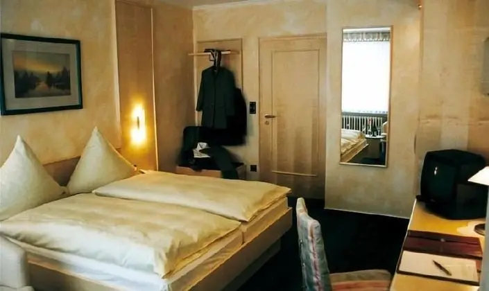 Tek Büyük Yataklı Oda, 1 Çift Kişilik Yatak, Sigara İçilmez