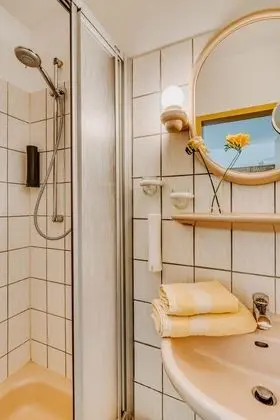 Standard Tek Büyük Yataklı Oda, 1 Çift Kişilik Yatak