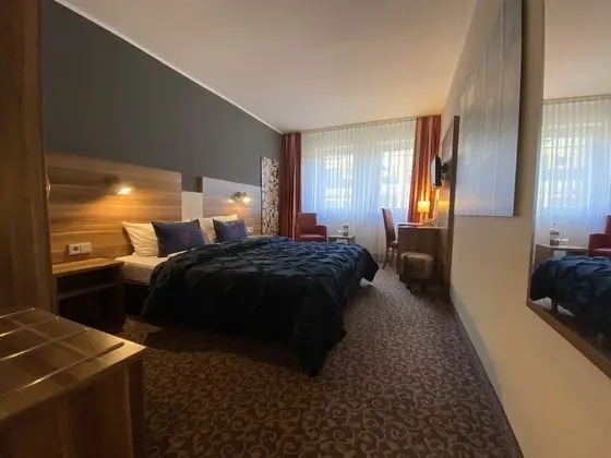 Standard Tek Büyük Yataklı Oda, Şehir Manzaralı