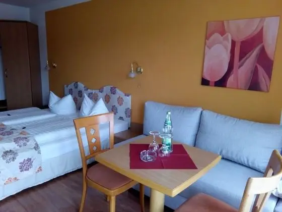 Tek Büyük Yataklı Oda