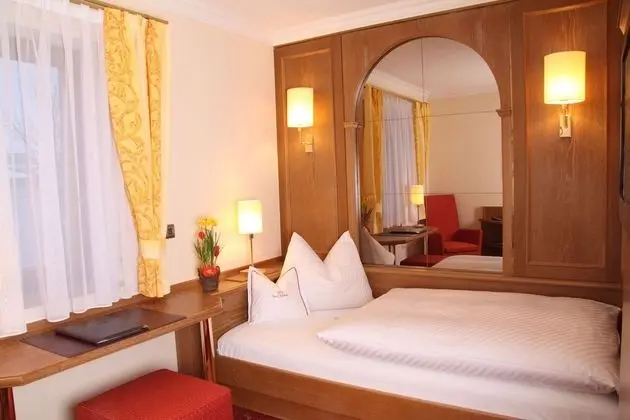 Comfort Tek Kişilik Oda