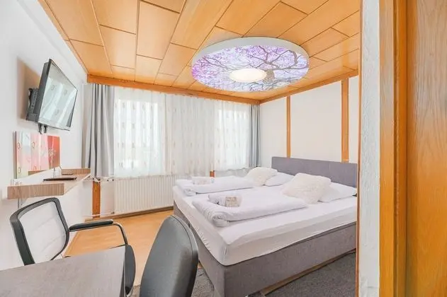 Standard Tek Büyük Yataklı Oda