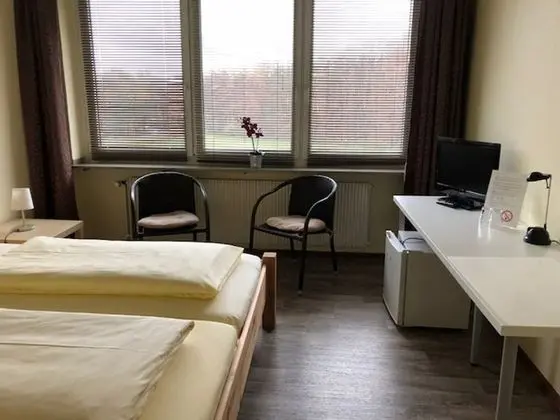 Classic Tek Büyük Yataklı Oda, 1 Büyük (Queen) Boy Yatak, Sigara İçilmez, Bahçe Manzaralı