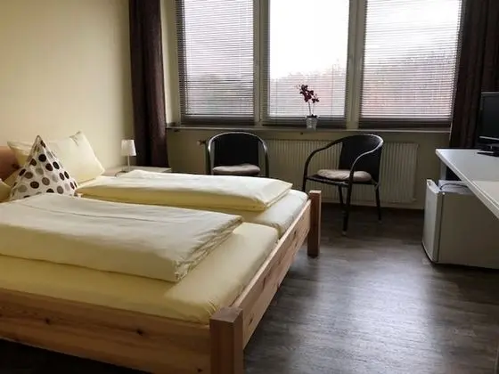 Classic Tek Büyük Yataklı Oda, 1 Büyük (Queen) Boy Yatak, Sigara İçilmez, Bahçe Manzaralı