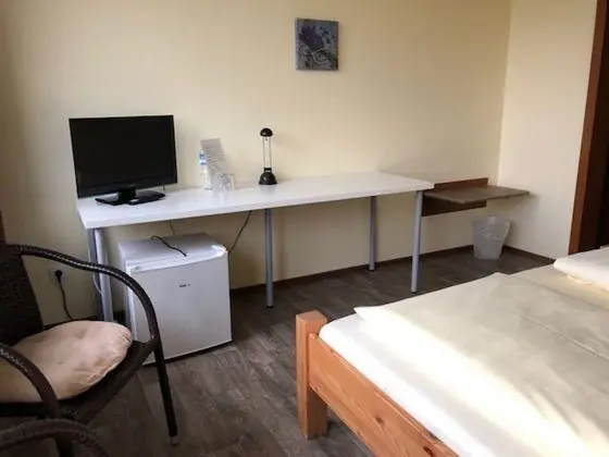 Classic Tek Büyük Yataklı Oda, 1 Büyük (Queen) Boy Yatak, Sigara İçilmez, Bahçe Manzaralı