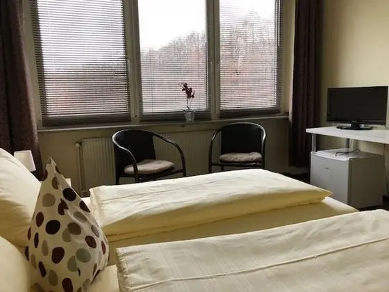 Classic Tek Büyük Yataklı Oda, 1 Büyük (Queen) Boy Yatak, Sigara İçilmez, Bahçe Manzaralı