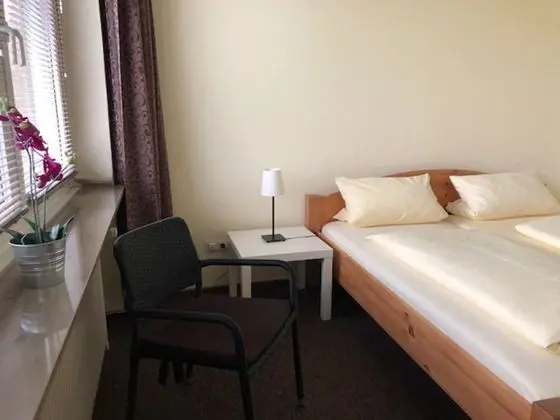 Classic Tek Büyük Yataklı Oda, 1 Büyük (Queen) Boy Yatak, Sigara İçilmez, Bahçe Manzaralı