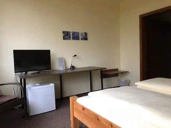 Classic Tek Büyük Yataklı Oda, 1 Büyük (Queen) Boy Yatak, Sigara İçilmez, Bahçe Manzaralı