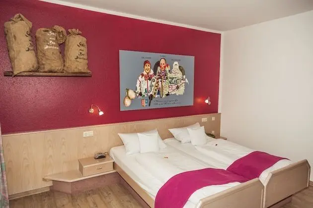 Comfort Tek Büyük Yataklı Oda