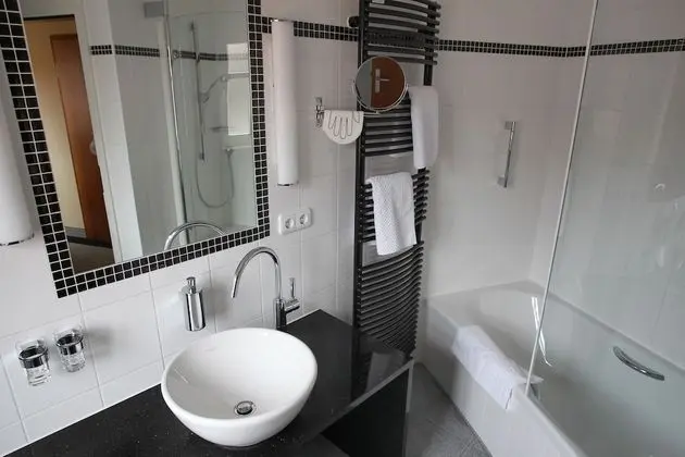 Premium Büyük Yataklı Tek Kişilik Oda
