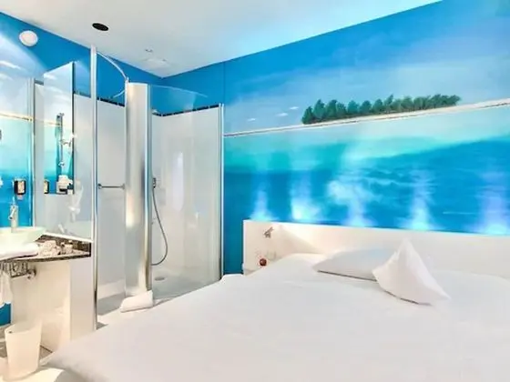 Comfort Tek Büyük Yataklı Oda