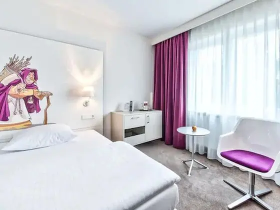 Comfort Tek Büyük Yataklı Oda