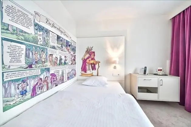 Comfort Tek Büyük Yataklı Oda