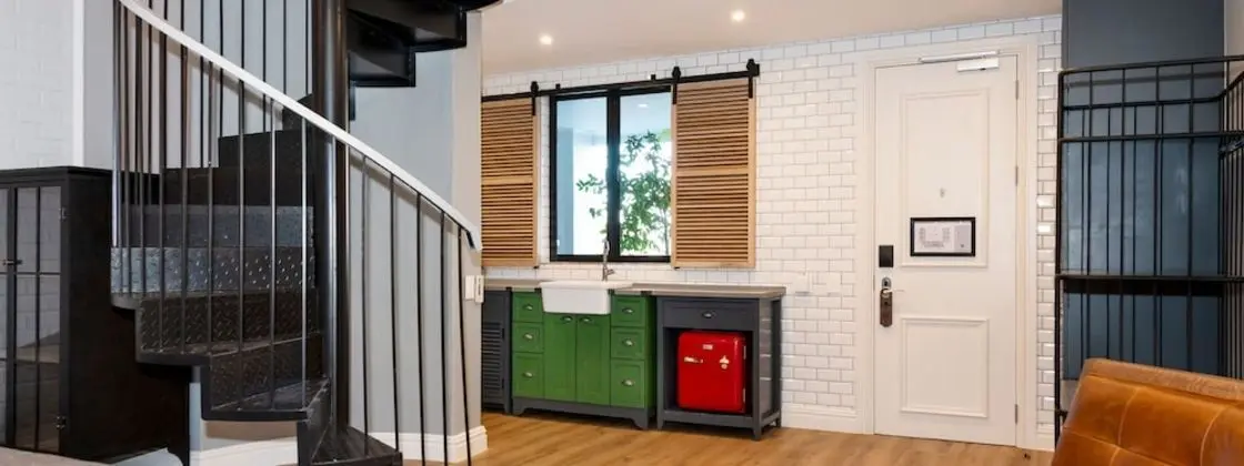 Family Çatı Katı (Loft), 1 En Büyük (King) Boy Yatak ve Çekyat (FAMILY LOFTS)