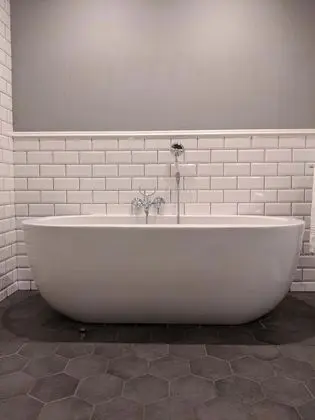 Family Çatı Katı (Loft), 1 En Büyük (King) Boy Yatak ve Çekyat (FAMILY LOFTS)