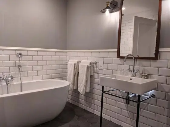 Family Çatı Katı (Loft), 1 En Büyük (King) Boy Yatak ve Çekyat (FAMILY LOFTS)