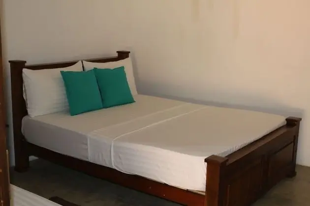 Deluxe Üç Kişilik Oda, 1 Yatak Odası, Teras, Bahçe Manzaralı