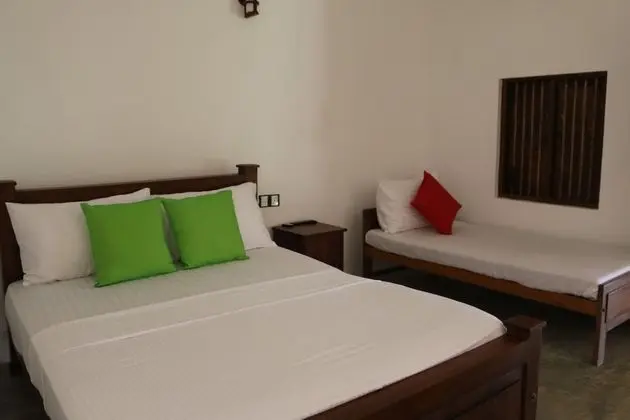 Deluxe Üç Kişilik Oda, 1 Yatak Odası, Teras, Bahçe Manzaralı