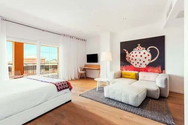 Deluxe Büyük Yataklı Tek Kişilik Oda