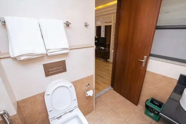 Deluxe Tek Büyük veya İki Ayrı Yataklı Oda