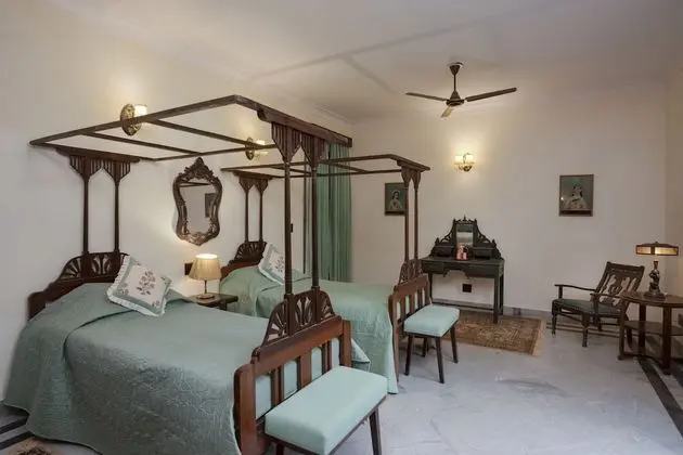 Oda, 4 Yatak Odası (Kothi)