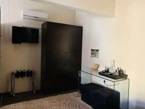 Tek Büyük Yataklı Oda
