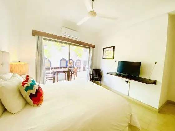 Deluxe Room with Balcony