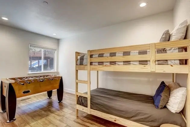 Ev, Birden Çok Yatak, Balkon