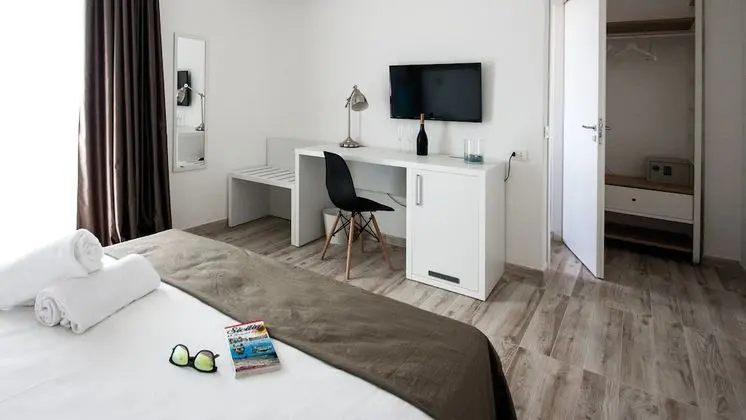 Deluxe Tek Büyük Yataklı Oda, Balkon