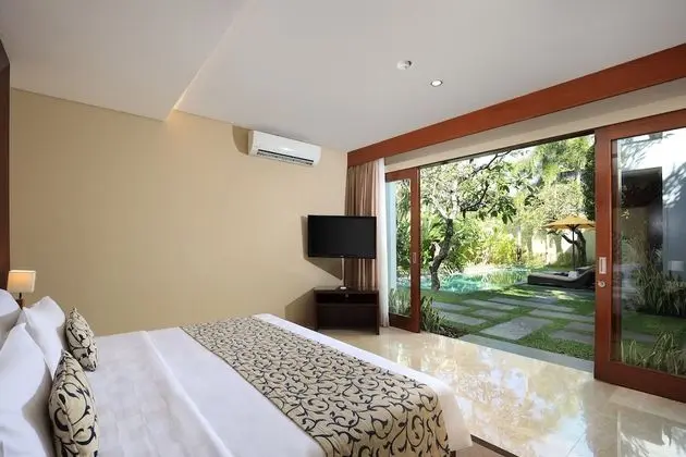 Villa, 4 Yatak Odası, Kişiye Özel Havuzlu
