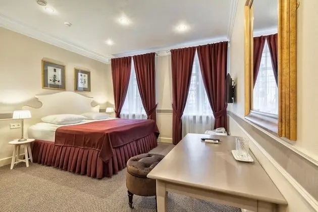 Superior Tek Büyük Yataklı Oda