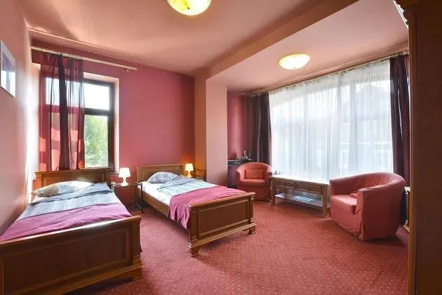 Apart Daire, 2 Tek Kişilik Yatak, Sigara İçilmez