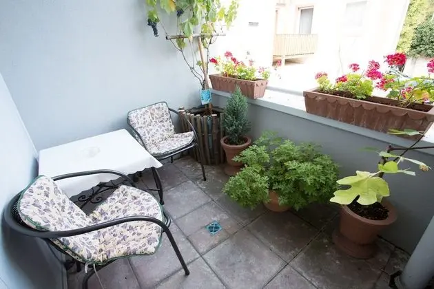 Tek Büyük Yataklı Oda, Balkon