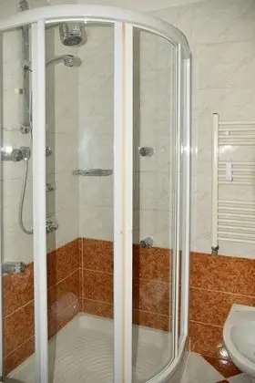 İki Ayrı Yataklı Oda, 2 Tek Kişilik Yatak