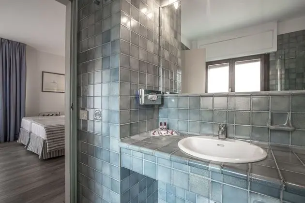 Superior Tek Büyük veya İki Ayrı Yataklı Oda