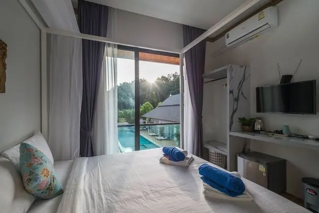 Deluxe Tek Büyük Yataklı Oda, Balkon