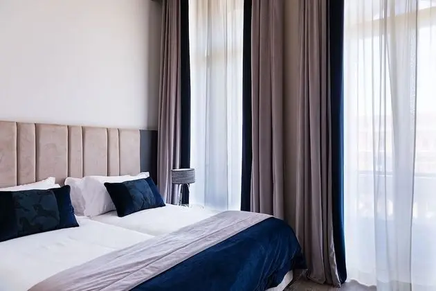 Superior Tek Büyük Yataklı Oda, 1 Büyük (Queen) Boy Yatak, Balkon, Şehir Manzaralı