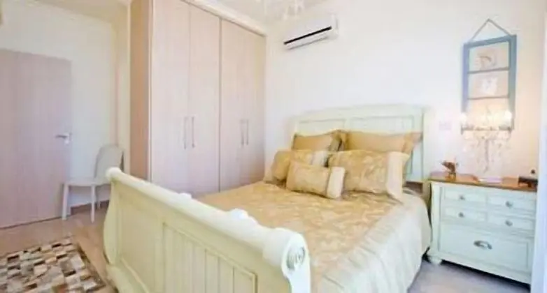 Villa, 3 Yatak Odası, Havuz Manzaralı