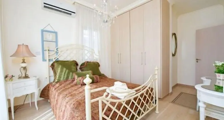 Superior Villa, 3 Yatak Odası, Havuz Manzaralı