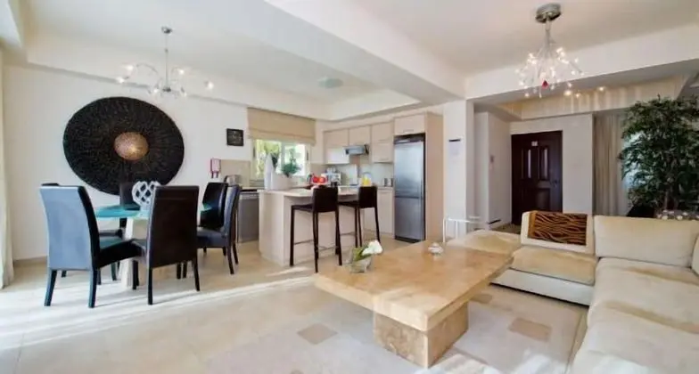 Superior Villa, 3 Yatak Odası, Havuz Manzaralı