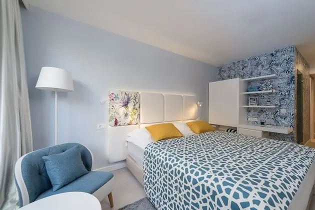 Family Oda, Balkon, Bahçe Manzaralı (Connected)