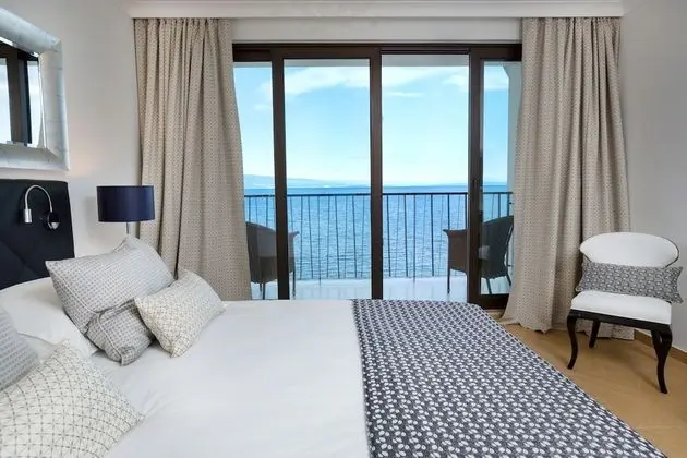 Deluxe Tek Büyük veya İki Ayrı Yataklı Oda, Deniz Manzaralı