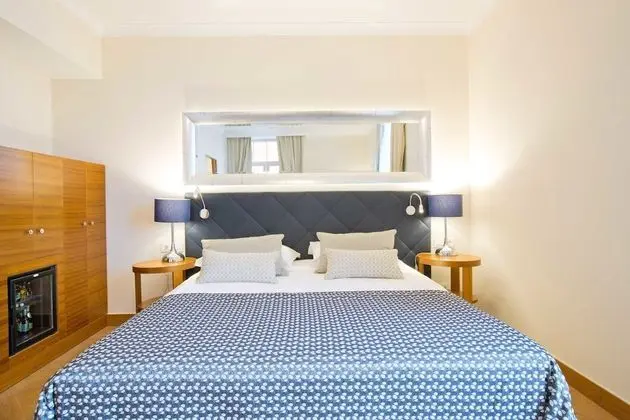 Deluxe Tek Büyük veya İki Ayrı Yataklı Oda, Deniz Manzaralı