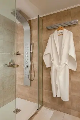 Luxury Ev