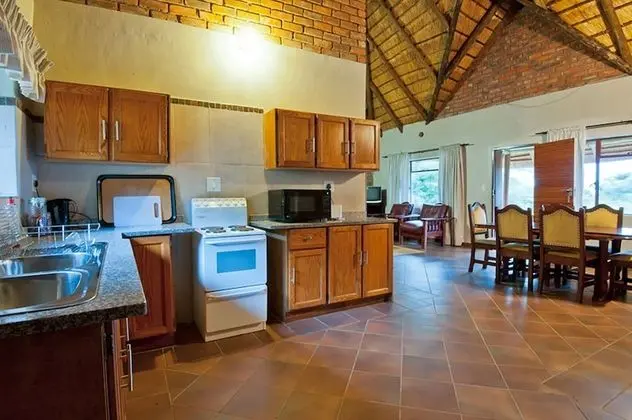 Comfort Kır Evi, 2 Yatak Odası, Havuz Kullanımı, Dağ Manzaralı