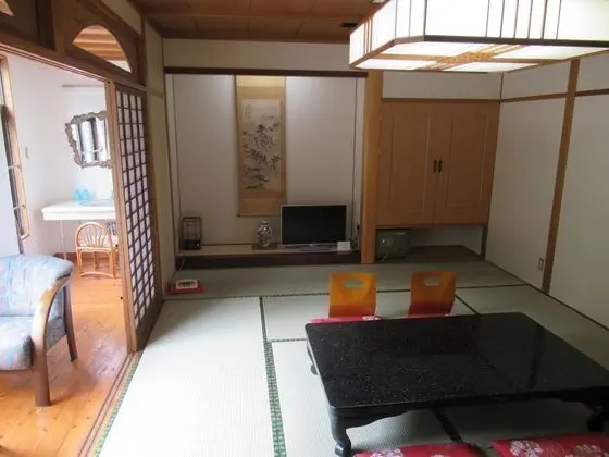 Traditional Oda, Sigara İçilebilir (Japanese Style)