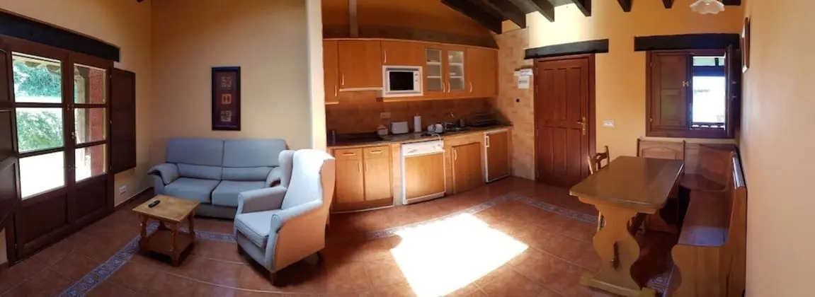 Apart Daire, 2 Yatak Odası, Bahçe Manzaralı