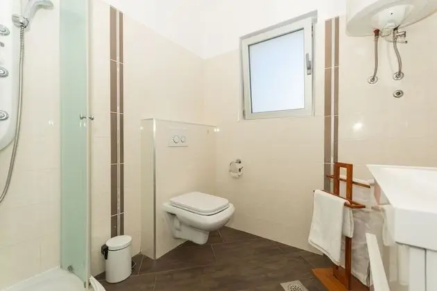 Apart Daire, 2 Yatak Odası, Balkon