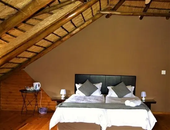 Çatı Katı (Loft) (Room)